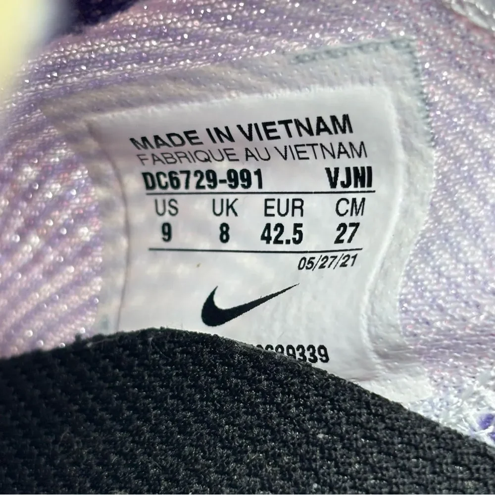 Nike React Live – By You Sneaker